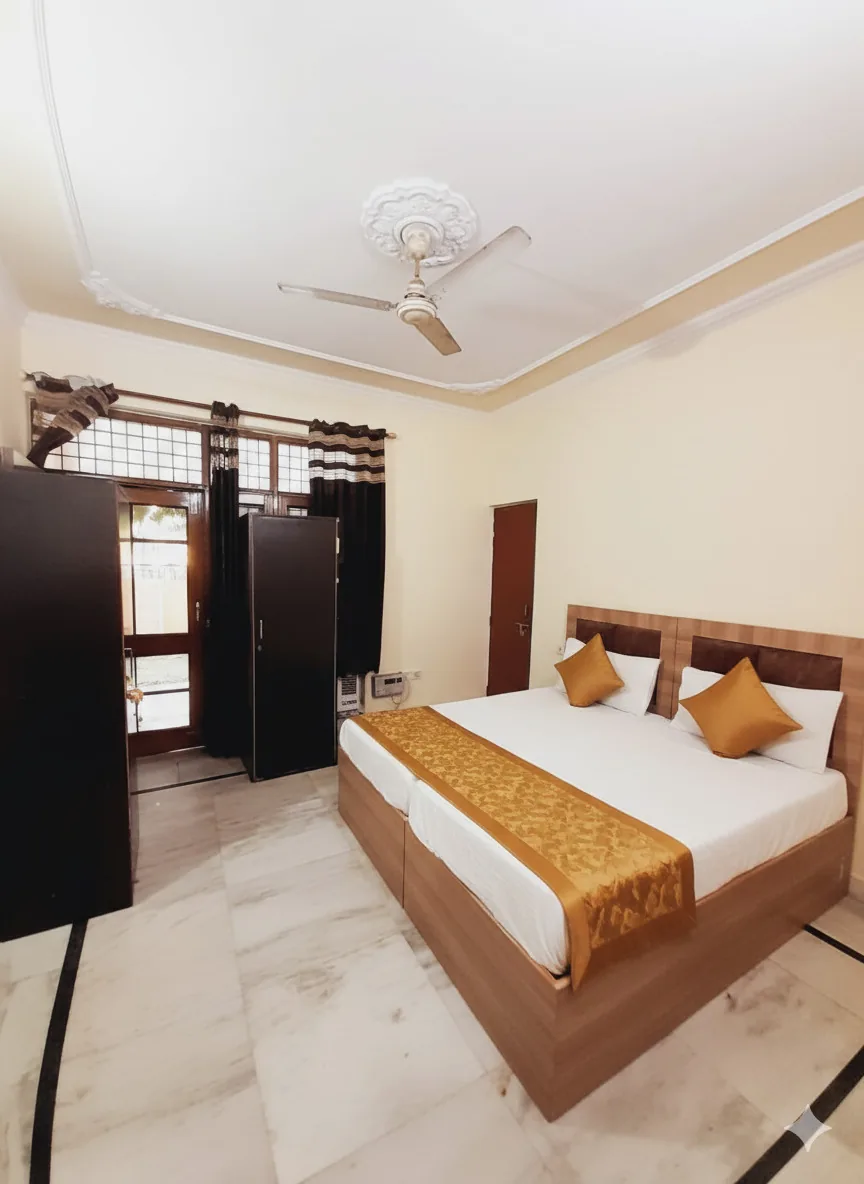 Room and facilities at Cloud Nine Rooms 2014(Girls)