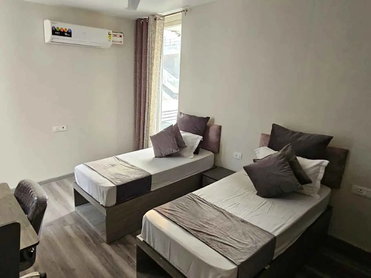 Room and facilities at Cloud Nine Rooms 259