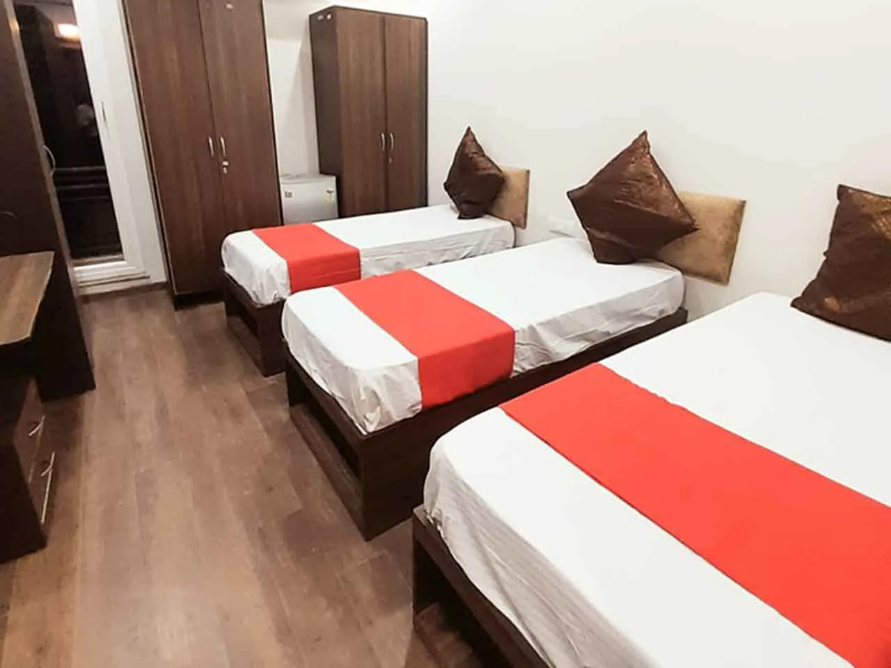 Room and facilities at Cloud Nine Rooms 259
