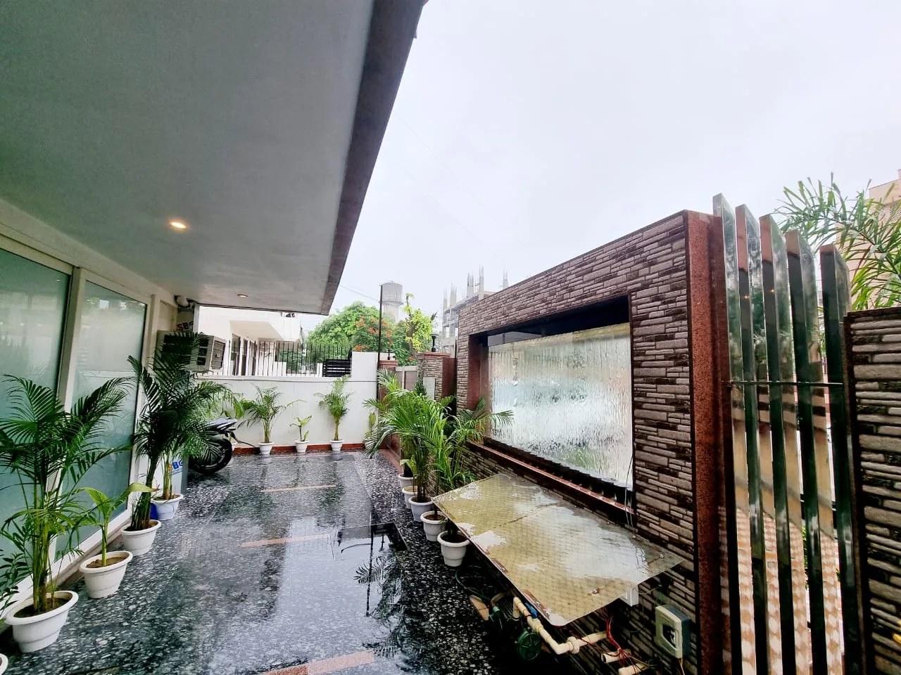 Room and facilities at Cloud Nine Rooms 56