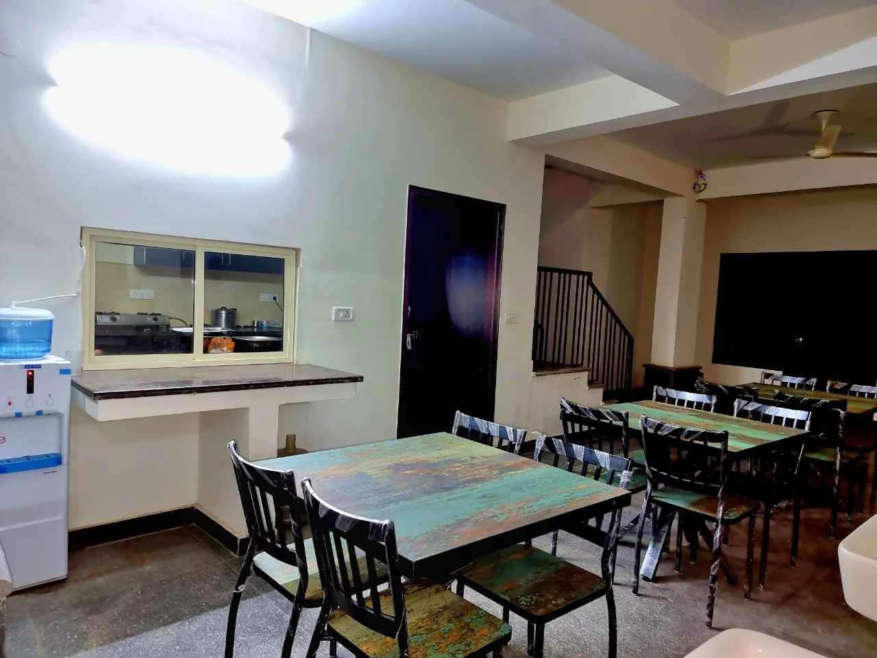 Room and facilities at Cloud Nine Rooms 1980(Boys)