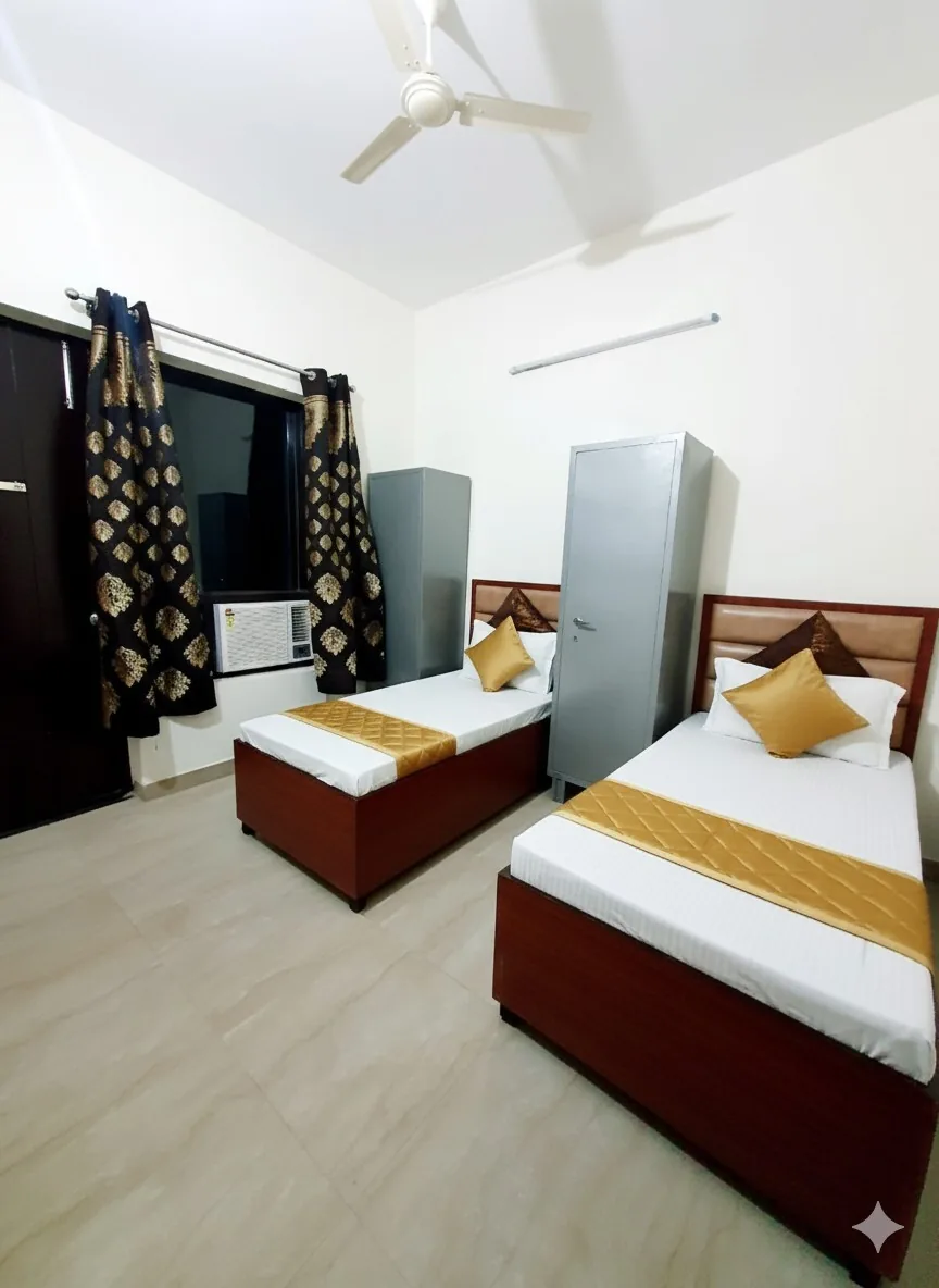Room and facilities at Cloud Nine Rooms 1980(Boys)