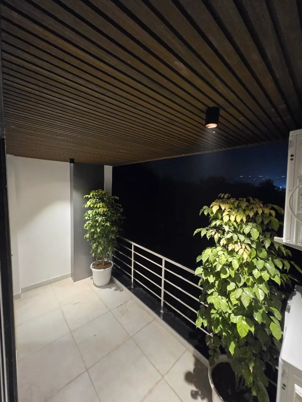 Room and facilities at Cloud Nine Rooms 48